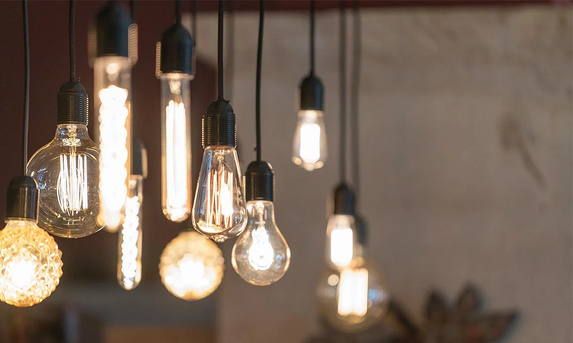 BINNEN & BUITENVERLICHTING